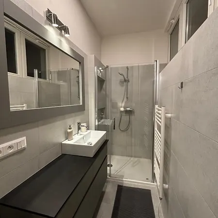 Main Center - Luxury - Free Parking - View *