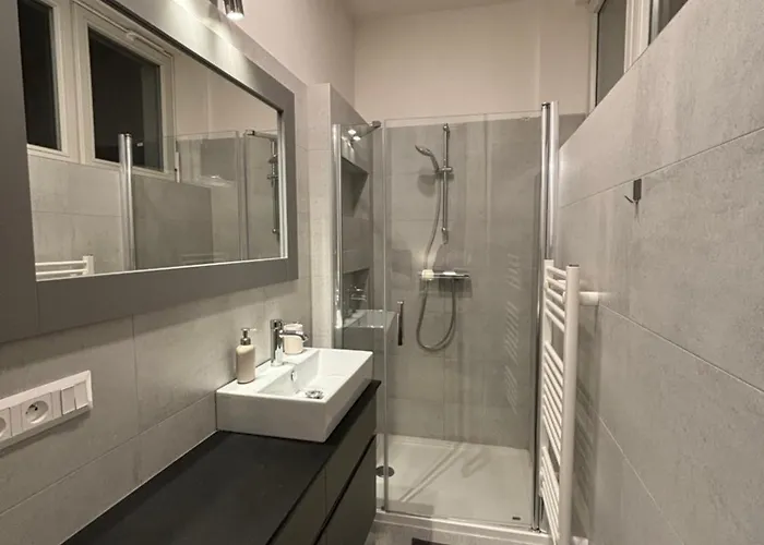 Main Center - Luxury - Free Parking - View *